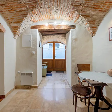 Apartment Impression